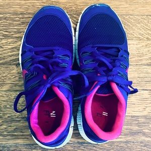 Nike Free 5.0+ Vivid Pink  & Blue- Size 8 -580591-616  2014 Womens